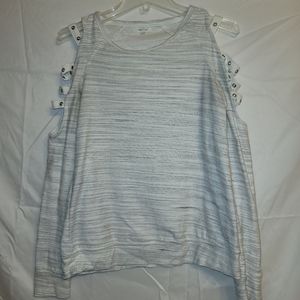 Women's MAURICES Long Sleeve Pullover Top Size Small